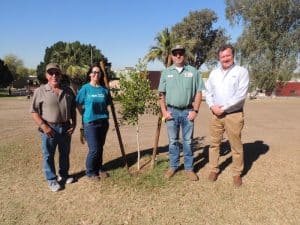 Photo-2-Karen-Bowen–membership–arbor-day-Mark-Headington-Erinn-B Arbor Day 2